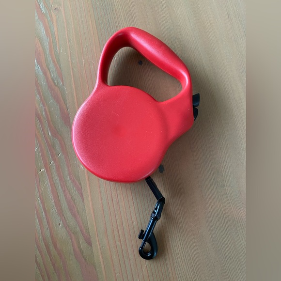 Petstore retractable leash - Picture 2 of 2